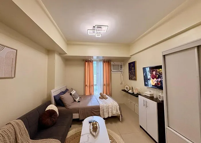 Aparthotel Pool View With Wifi & Netflix , Avida Riala Cebu