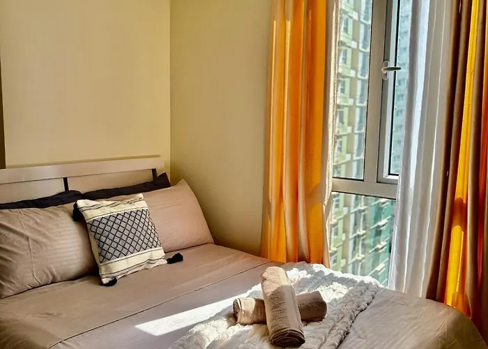 Pool View With Wifi & Netflix , Avida Riala Aparthotel Cebu